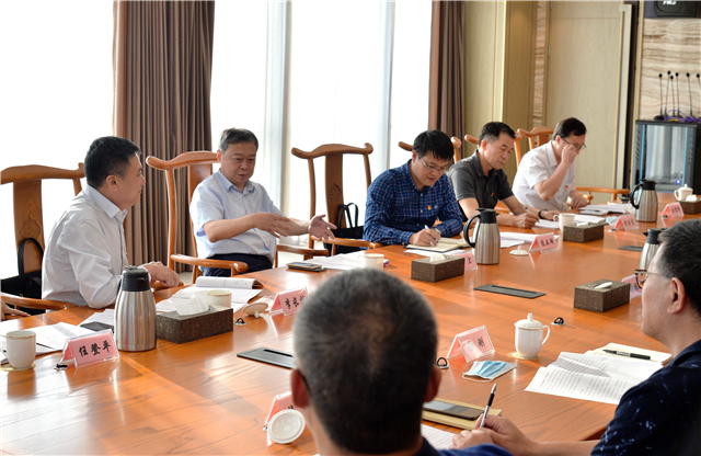 1590459162373493.jpg HUY_8390.jpg